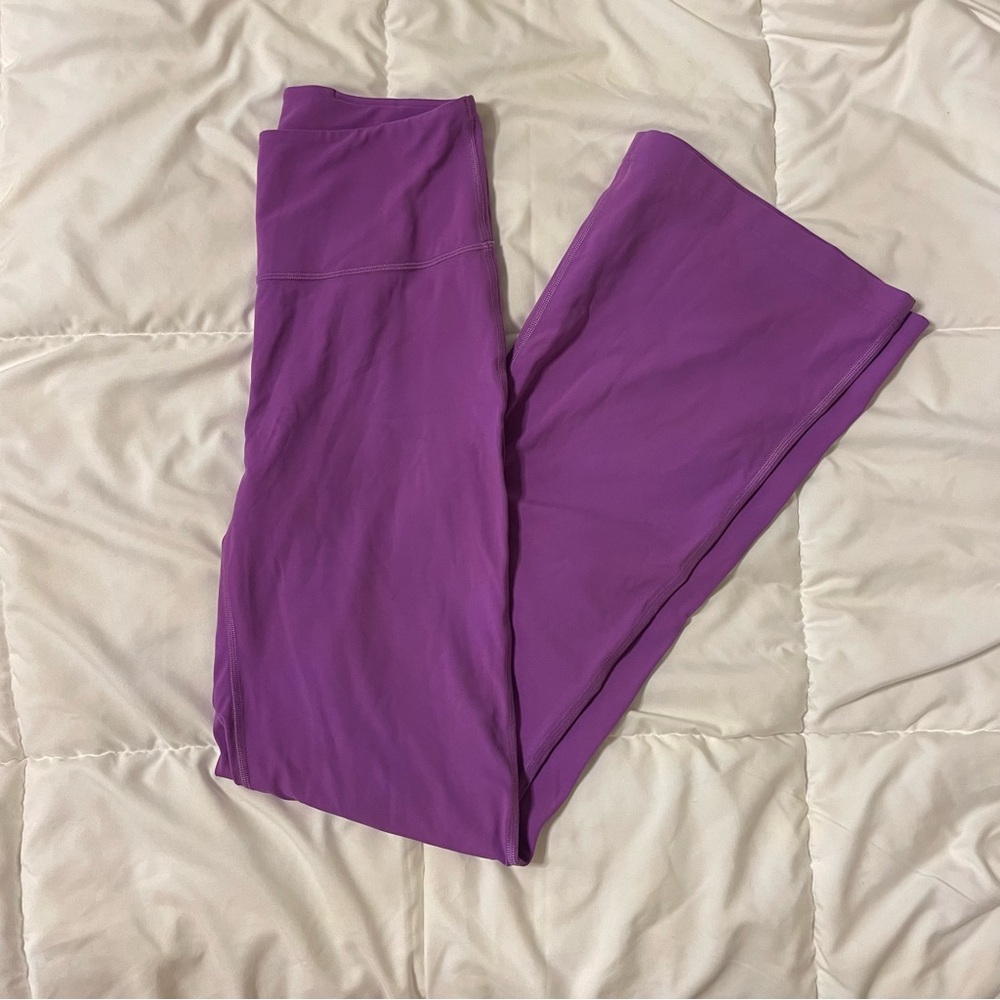 Lululemon Groove Nulu Super High Rise Flared Pant - Picture 2 of 4